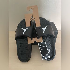 COPY - Kids Jordan Break slides, 4 youth